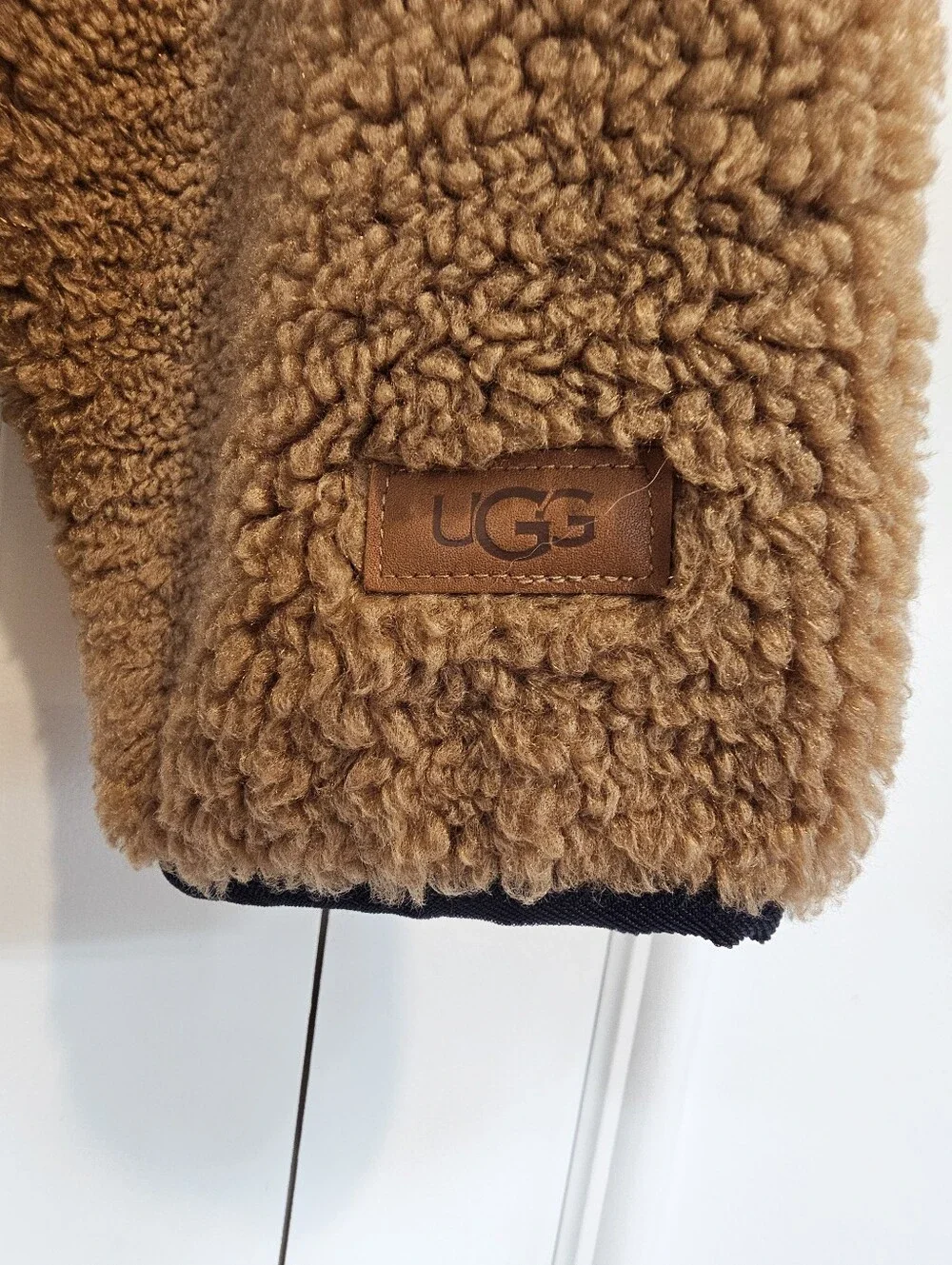 Like-New Men's UGG UGGbraid (?) Half-Zip Teddy Fleece Pullover (Size XXL) - Picture 3 of 10